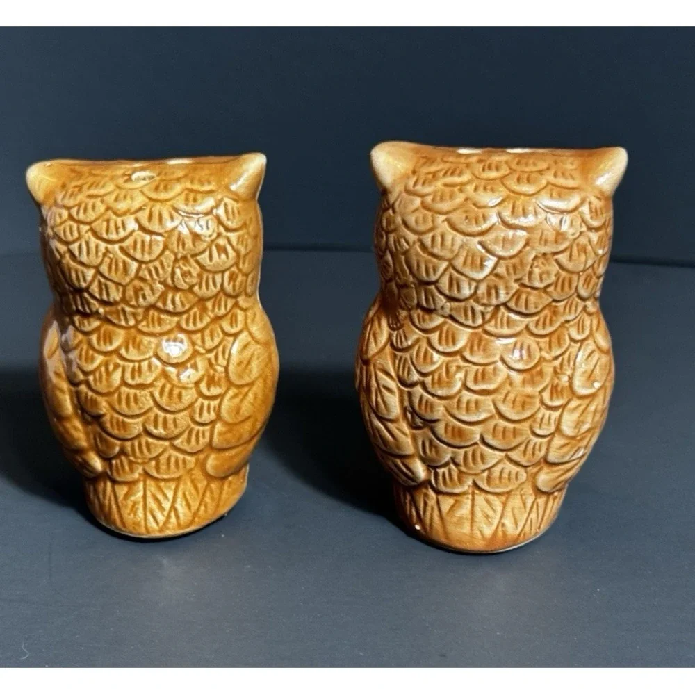 Vintage Style Brown Ceramic Owl Salt and Pepper Shakers Set Glazed Woodland 3in